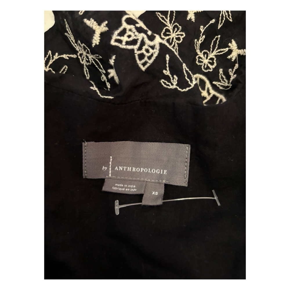 NWOT Anthropologie Embroidered Ruffle Crop Tie Top in Black & White Size XS - Picture 13 of 14